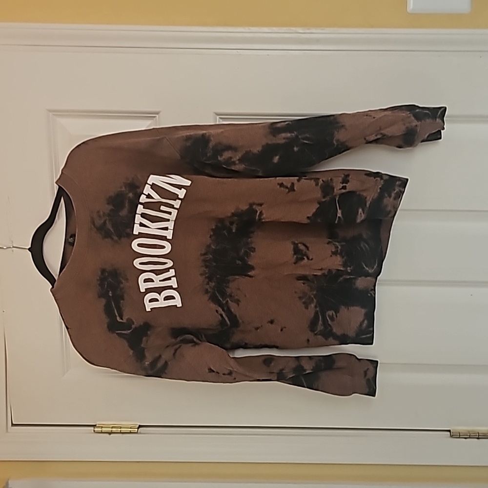 Wild Fable Brooklyn Crew neck